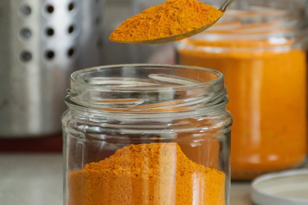 Turmeric powder